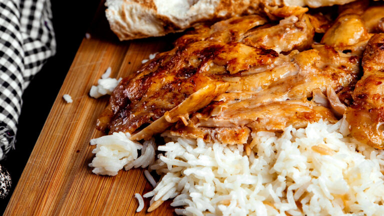 emniyet-pilav-ustu-tavuk-doner-gorsel