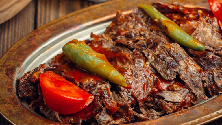 emniyette-iskender-nerede-yenir-gorsel